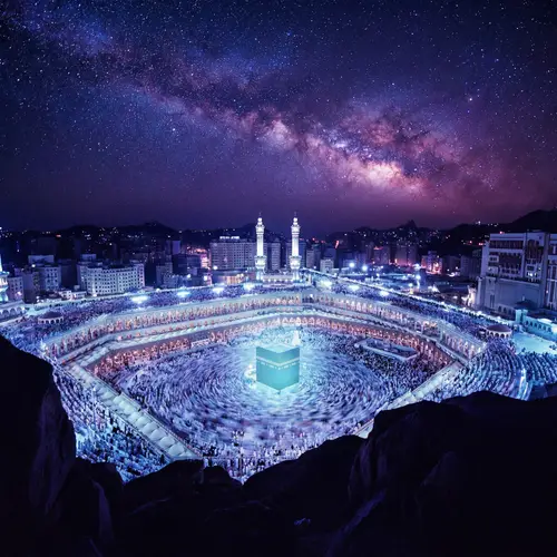 Night in Mecca: The Luminous Kaaba