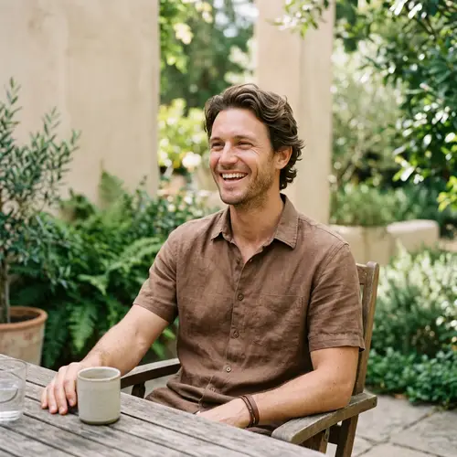 Physically Fit Man in 30s: Healthy Lifestyle Advocate