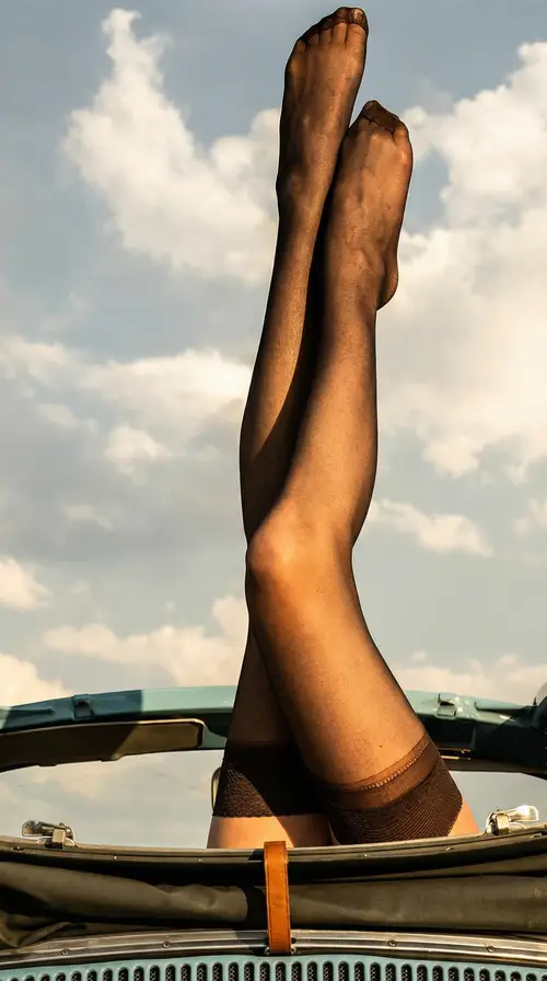 Emotive Front Lighting for Stunning Visuals