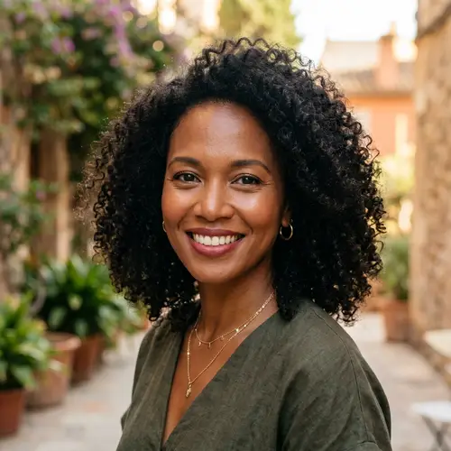 Diverse IG Profile Photo of a 35-Year-Old Woman