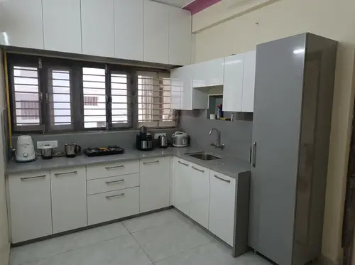 Stylish Modular Kitchen with Grey Countertop