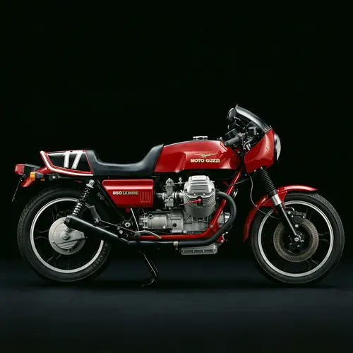 Vintage Moto Guzzi Le Mans Mk I | Aggressive Design Details