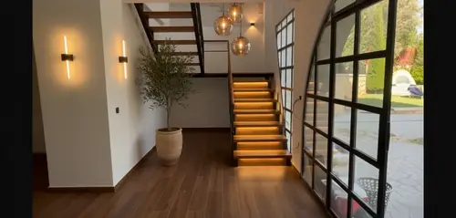 Luxury Warm Atmosphere Design with Cozy Tree