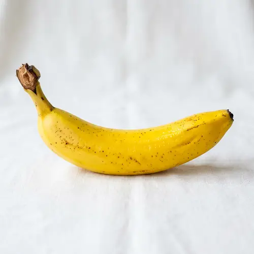 Vibrant Ripe Banana Image - Capturing Natural Beauty