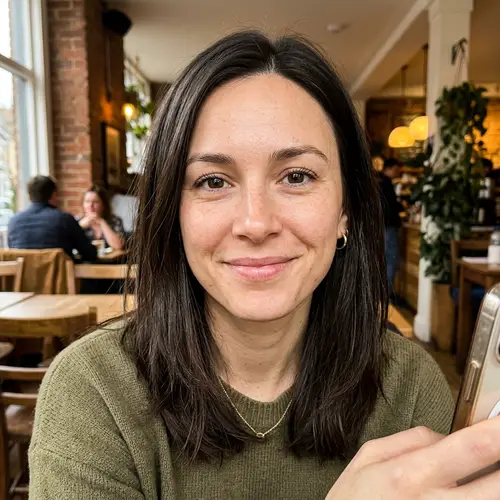 Realistic Selfie of 28-Year-Old Girl