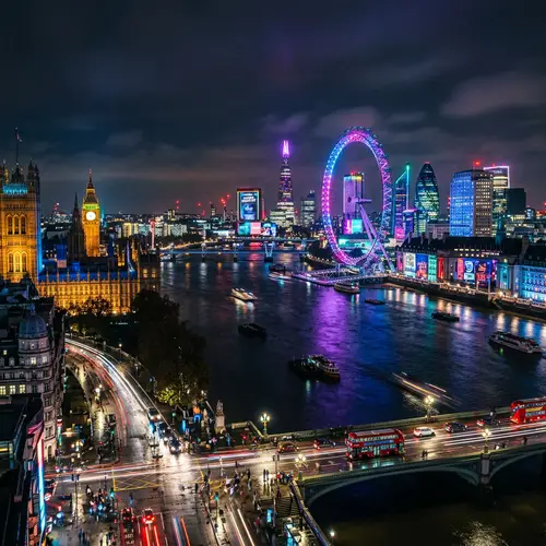 Neon-Lit London Cityscape Art