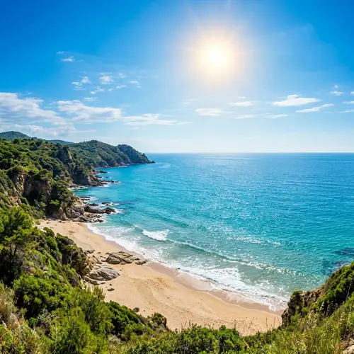 Tranquil Seaside Paradise - Azure Sea & Luminous Sun