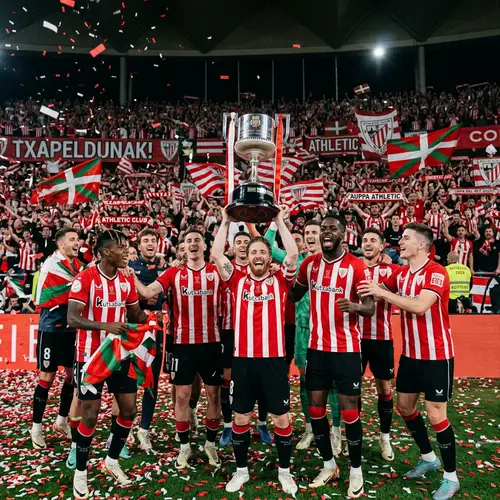 Athletic Club Celebrating King's Cup Victory | Red & White Team Triumph