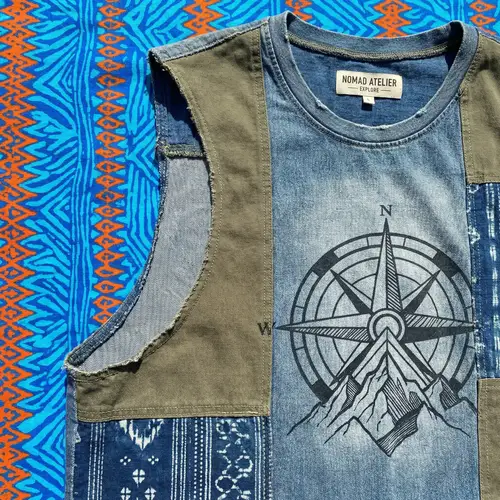 Unique Men's Sleeveless Shirt with Large Armhole