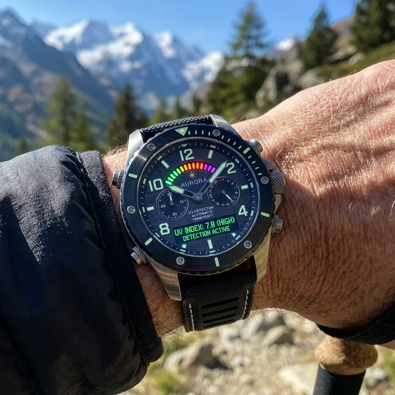 Advanced UV Radiation Detection Watch | Glowing Alerts Advanced UV Radiation Detection Watch | Glowing Alerts