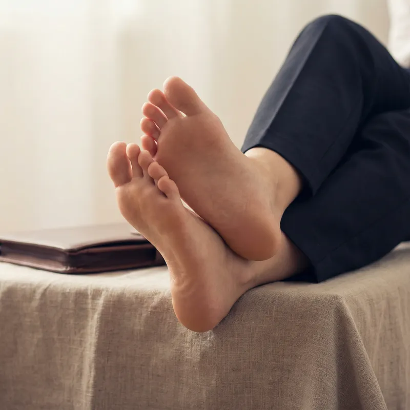 Artistic Foot Photography: Aesthetic Beauty Study