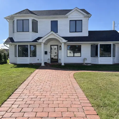 Stylish Paver Entrance and Porch Design