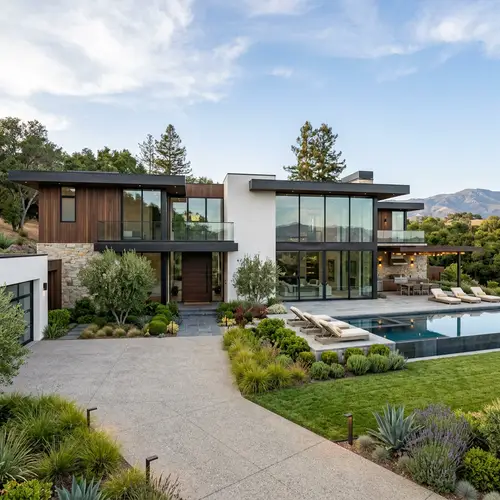 Luxury Modern Home Exterior Design