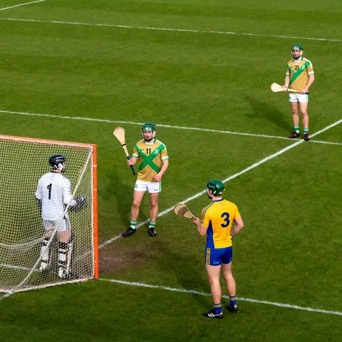 GAA Pitch Action: Players in Dynamic Play