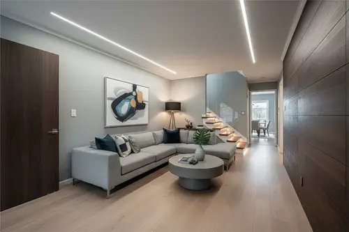 Elegant Contemporary Living Room Photography