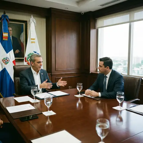 Negotiating with Louis Avinader: A Moment Captured