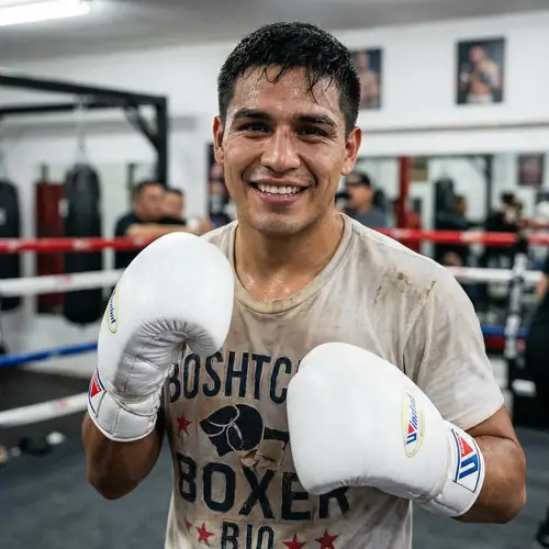 Hispanic Male Boxer Thumbs Up | Boxing Gloves | Ring Master