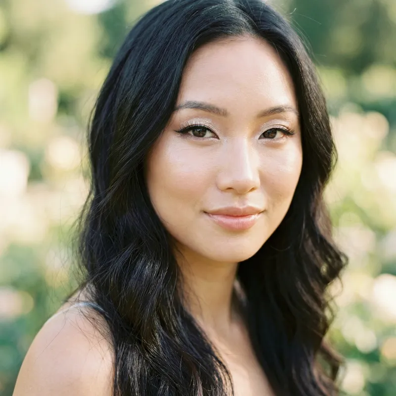 Stunning Asian Model with Captivating Beauty