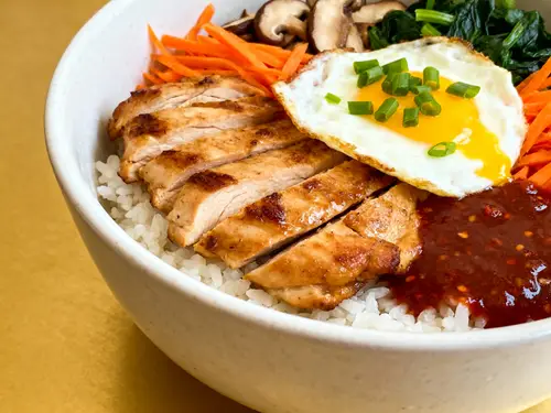 Delicious Chicken Bibimbap Recipe