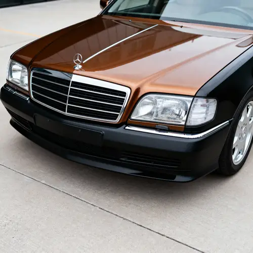 Stylish Mercedes W211 in Two-Tone Rolls Royce Colors