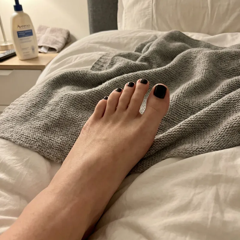 Stylish Black Pedicure Tips for Pampered Feet