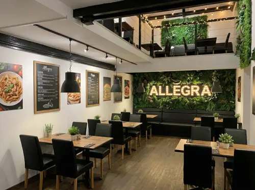 Cost-Effective Modern Pizzeria Interior Design Ideas