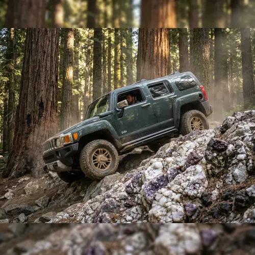 Detailed Hummer H3 4x4 Climbing Quartz & Gem Rock Wall