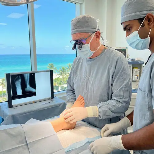 Expert Foot Surgery by Experienced Surgeon
