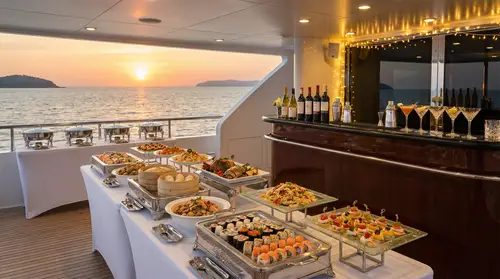 Luxury Yacht Buffet: Asian & Western Delights