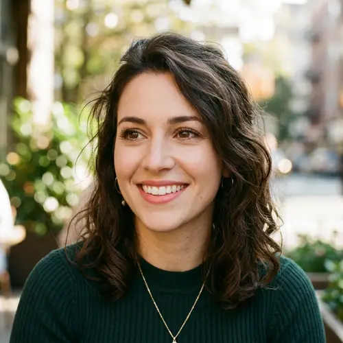 Stylish Social Media Avatar for Women