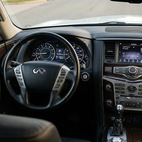 2019 Infiniti QX80 Dashboard | Odometer Reading 73,100 mi