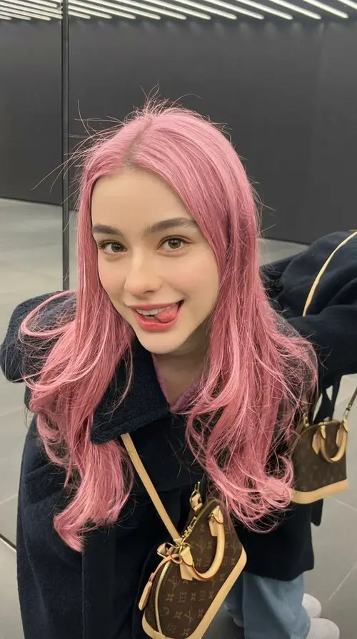 Pink Hair Color Change without Altering Image Size