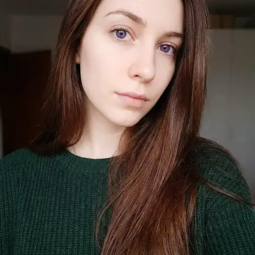 Striking Purple Eyes and Chestnut Brown Hair - Fair Skin Young Female