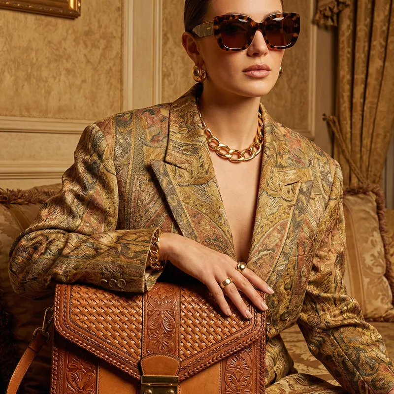 Stylish Fashion Profile Picture - Earthy Tones & Luxury Design