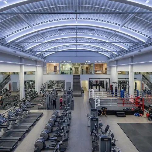 Transformative 10,000 Sq Ft Gym Experience