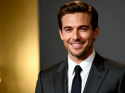 Sophisticated Wealth: A Portrait of Class