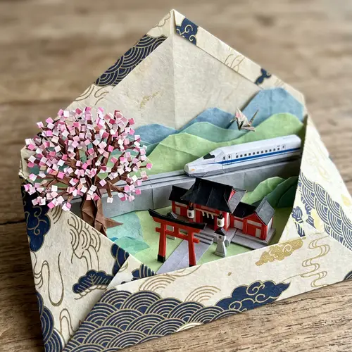 Japanese Culture Depicted Through Origami | Unique Artistry