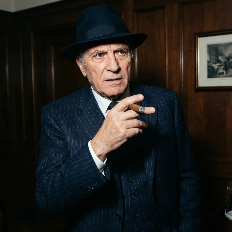 Italian Gangster in Tailored Suit - Confidence & Style